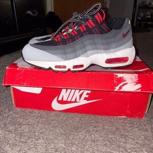 Nike Air Max 95 Black and Red Sneakers